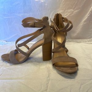 LC Lauren Conrad heels